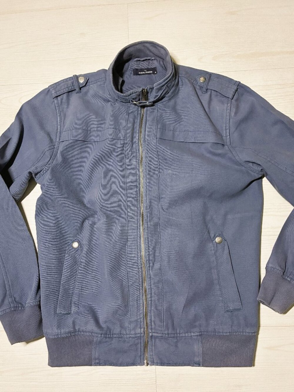 Highliner Men’s Zip-Up Bomber Jacket Enzyme Softener Wash Size Medium